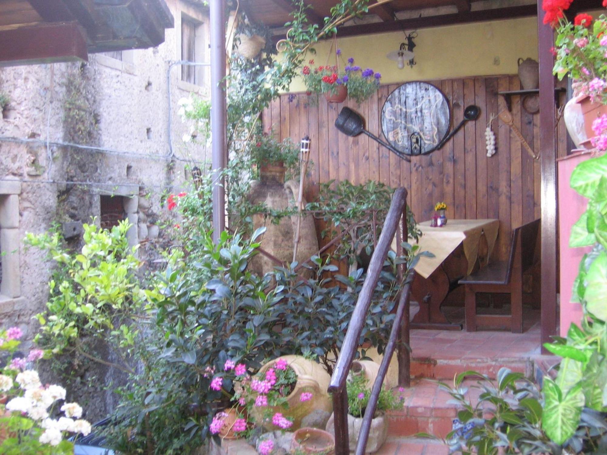Albergo Diffuso Borgo Santa Caterina "Vintage" Castiglione De Sicilia Exteriér fotografie